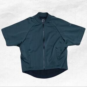 Nike Therma Sphere Cinched Short Sleeve Jacket
